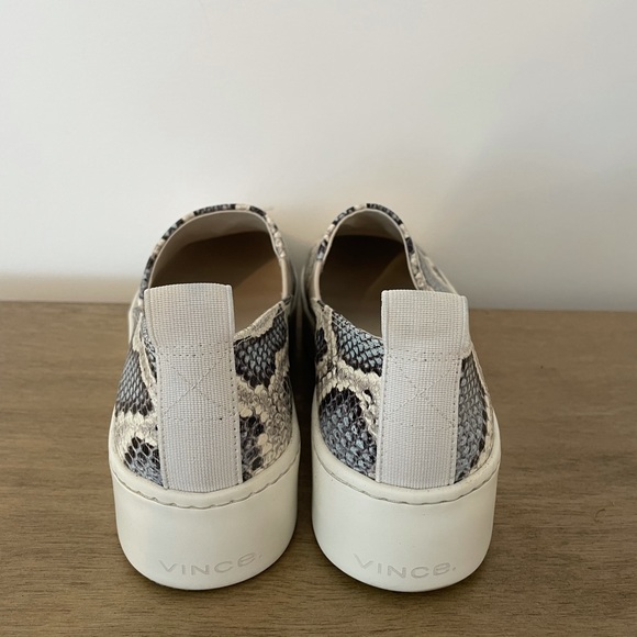 VINCE Blue Saxon Sneakers - Picture 9 of 9